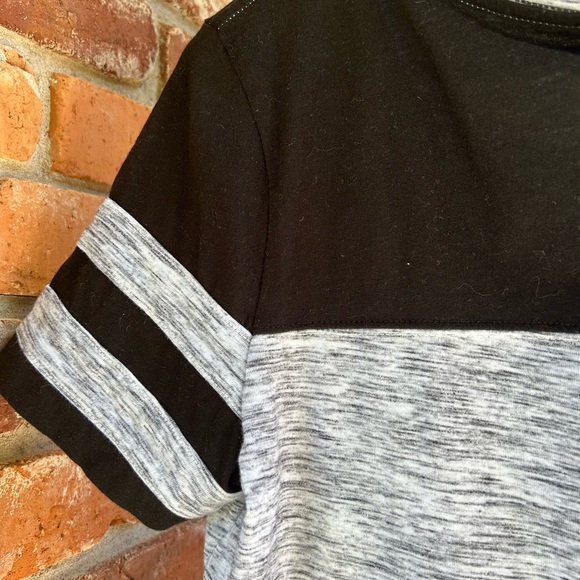 NFL Team Apparel STEELERS Glitter Logo Tee M - Picture 4 of 6